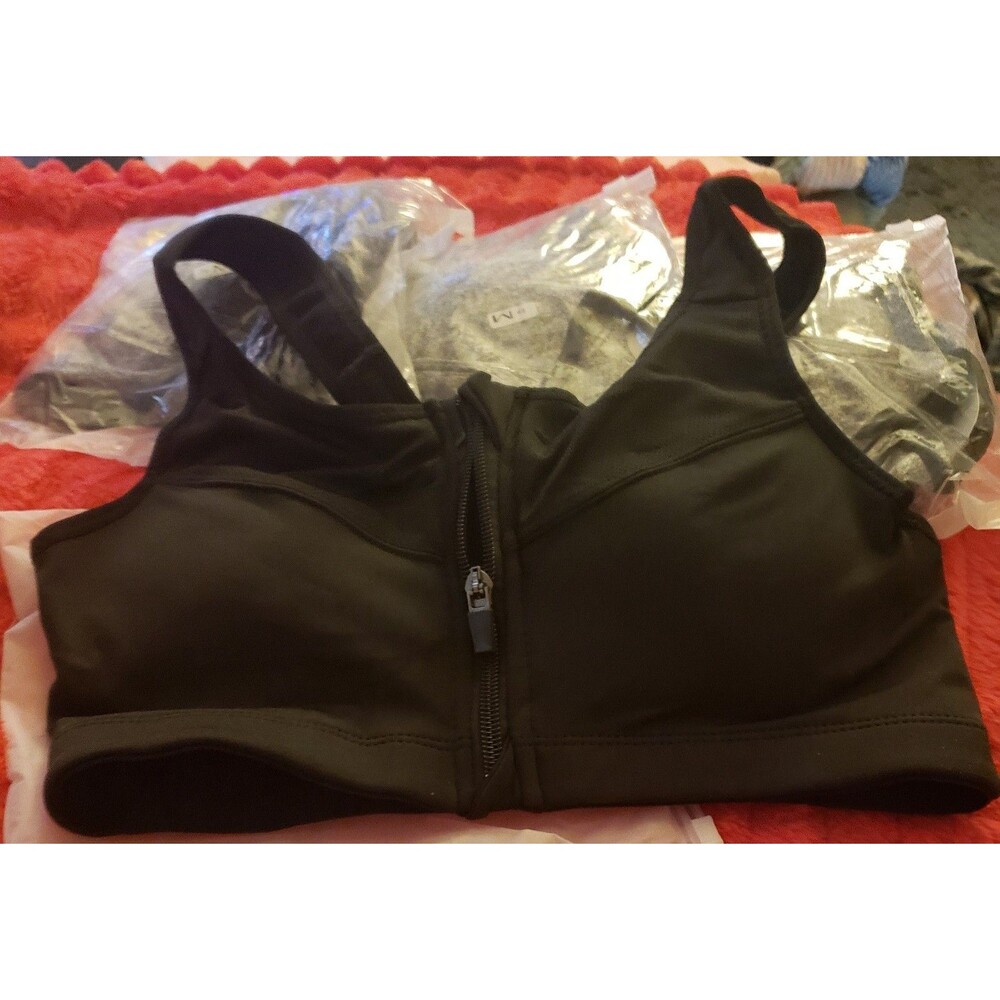 Black Zip Front Wireless Sports Bra for Women